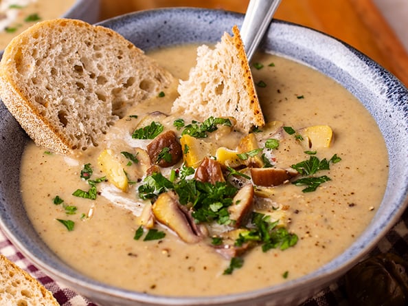 Roast chestnut soup
