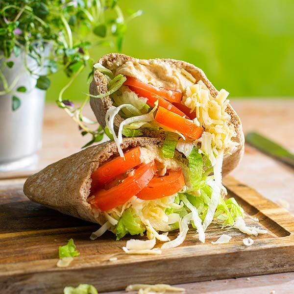 Cheesy hummus pitta