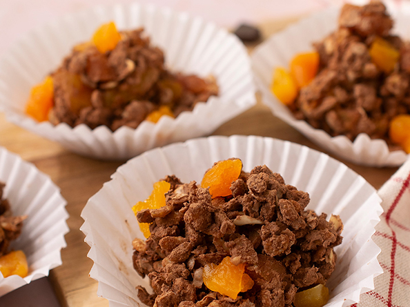 Chocolate and apricot bites