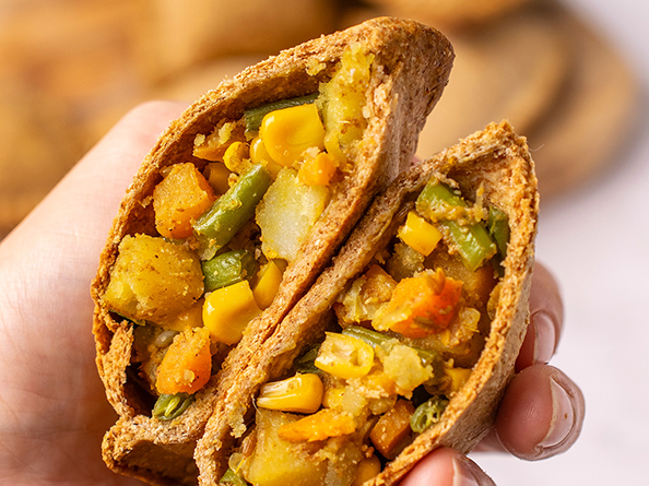 Vegetable samosas