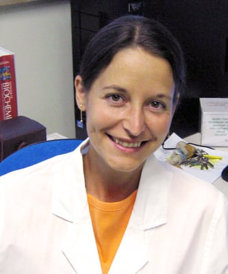 Which fatty acids help people respond better to immunotherapy for lung cancer?